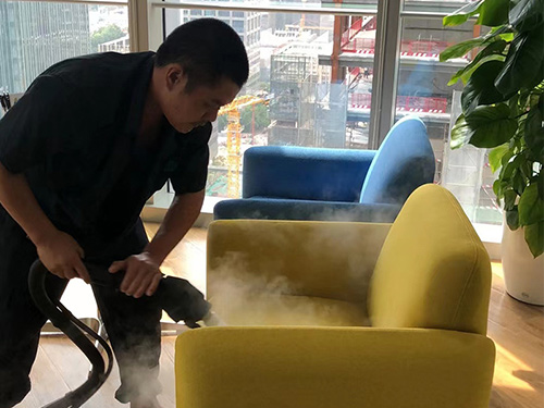 布藝沙發清洗
